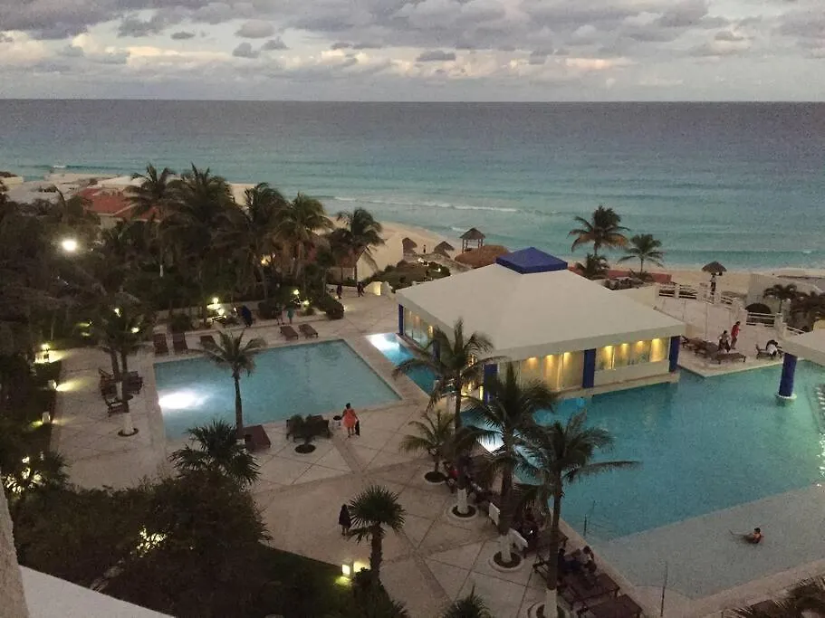 Apartment Solymar Studio #3507, Kilometro 18,7 Boulevard Kukulcan, Access To Cancun'S Best Beach Mexiko