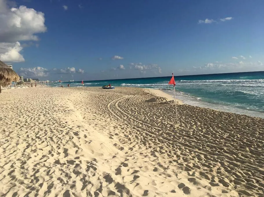 Solymar Studio #3507, Kilometro 18,7 Boulevard Kukulcan, Access To Cancun'S Best Beach 0*,  Mexiko