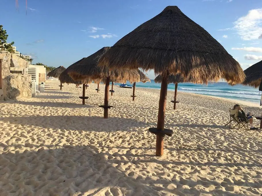 Solymar Studio #3507, Kilometro 18,7 Boulevard Kukulcan, Access To Cancun'S Best Beach