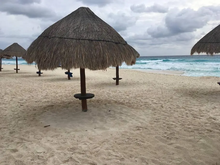 Solymar Studio #3507, Kilometro 18,7 Boulevard Kukulcan, Access To Cancun'S Best Beach Mexiko