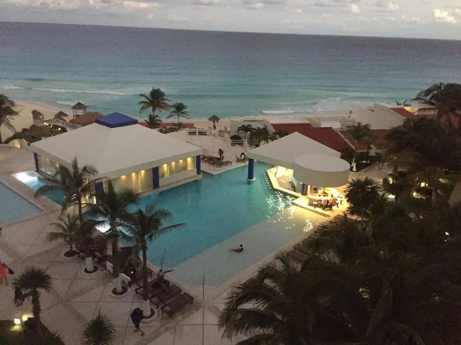 Solymar Studio #3507, Kilometro 18,7 Boulevard Kukulcan, Access To Cancun'S Best Beach México